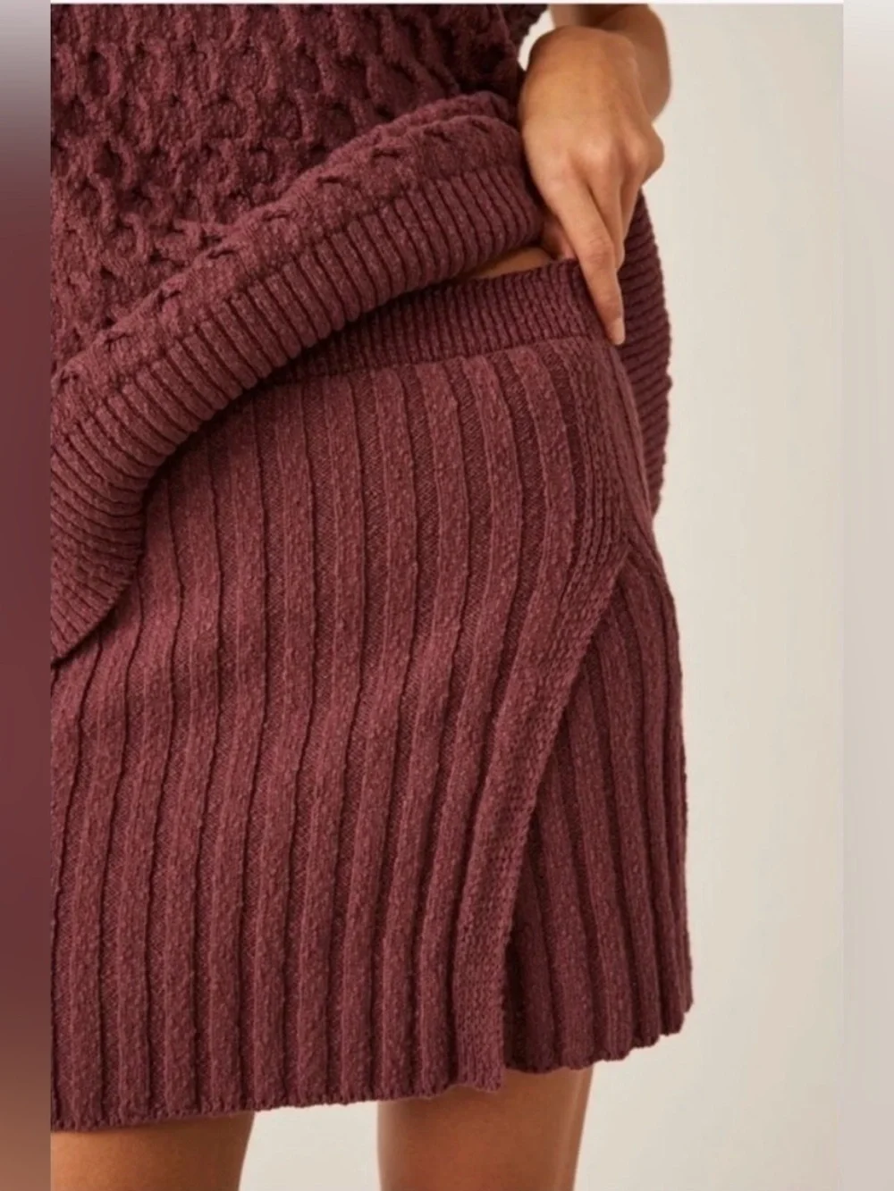 Free People Burgundy Slub Knit ribbed faux wrap sweater skirt - Size Large